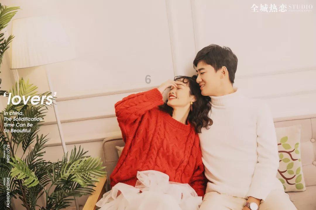 张佳宁《小城故事多》和杨紫《要久久爱》